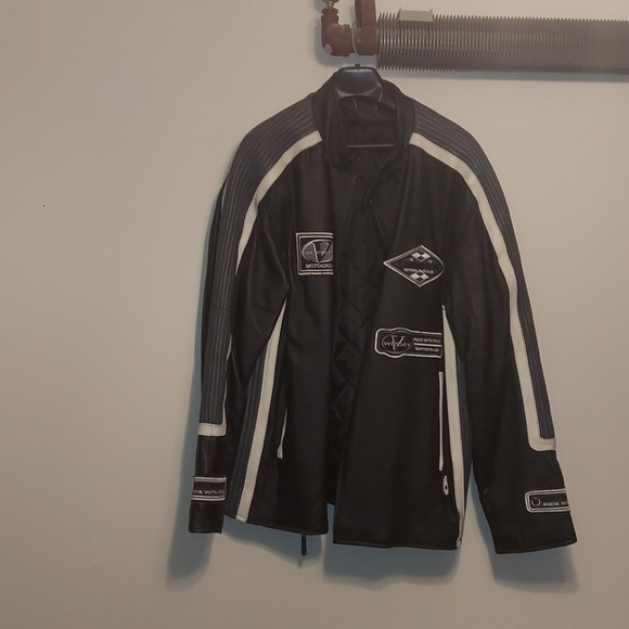 Jacket - Picture 1 of 1